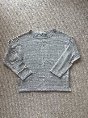 Vineyard Vines Women's Crewneck Sweatshirt -- Medium